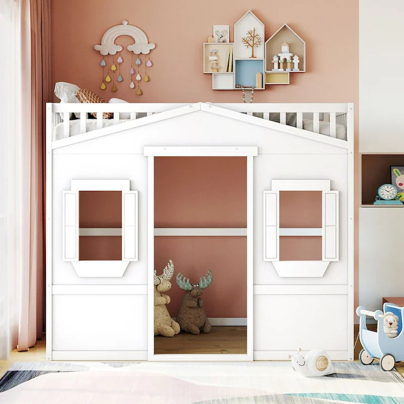 Lit mezzanine double en pin avec échelle intégrée, rangement sous le lit et garde-corps pleine longueur